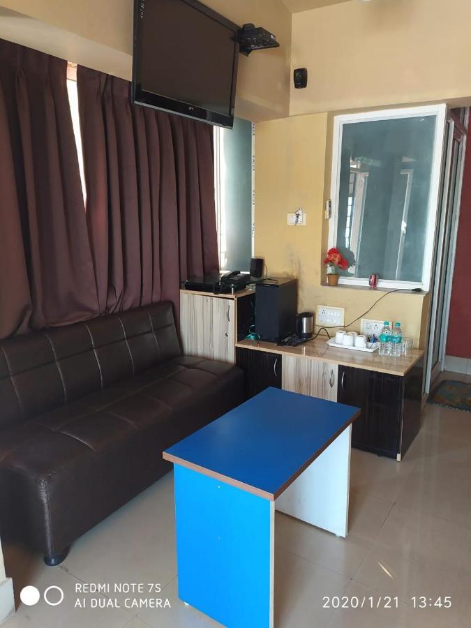 Swapnonir Hotel Shantiniketan Bagian luar foto